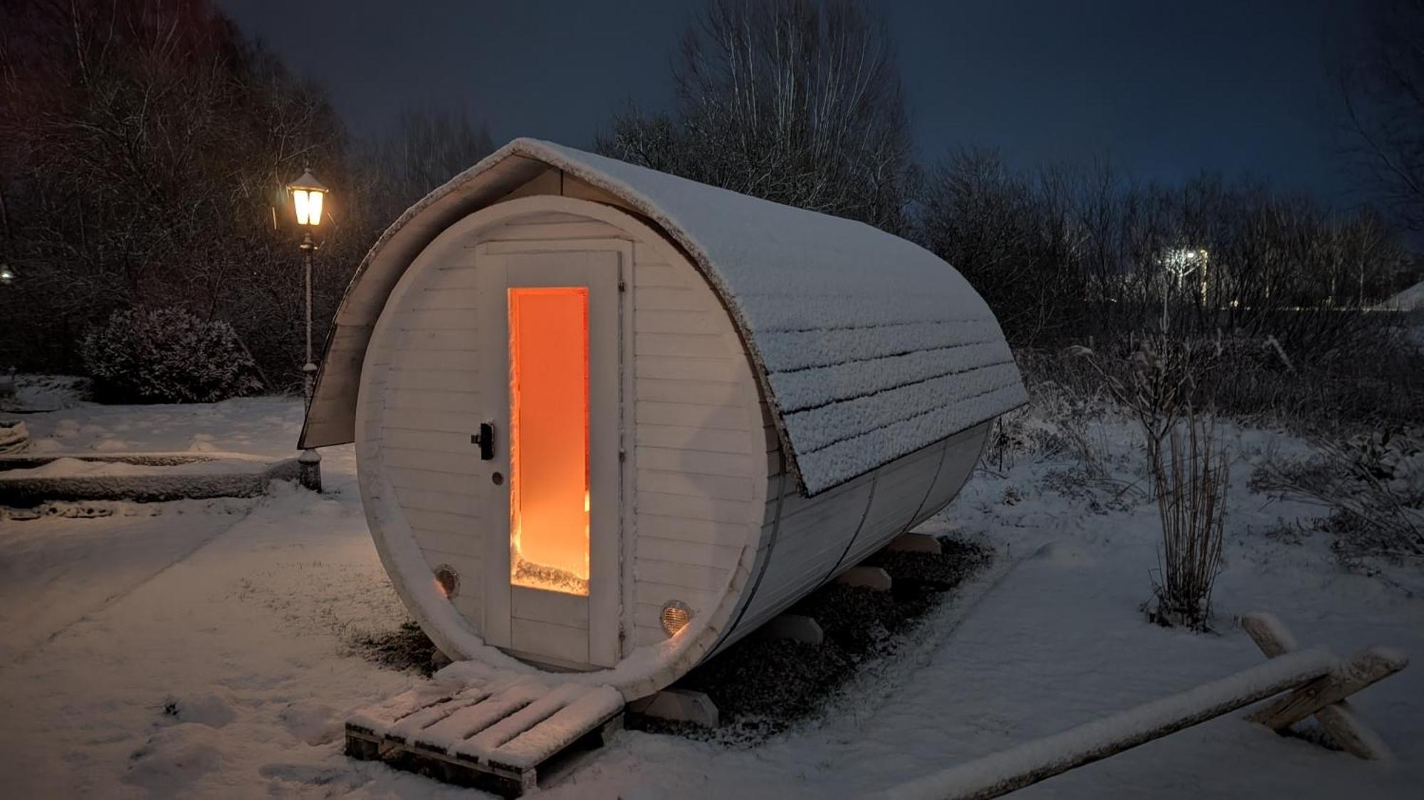 Bettis - Uebernachten Im Iglu-Tinyhaus Tostedt  Eksteriør billede