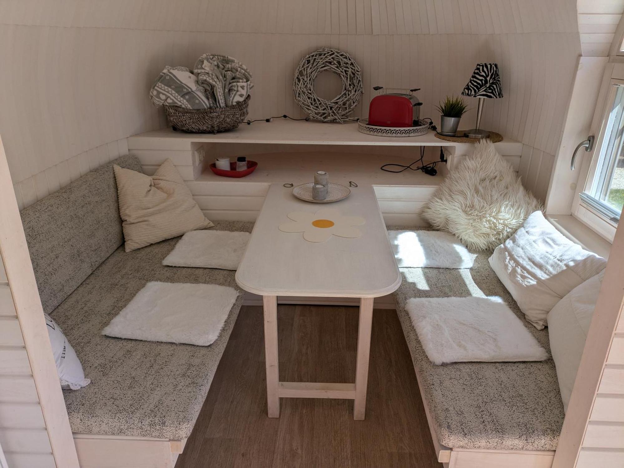 Bettis - Uebernachten Im Iglu-Tinyhaus Tostedt  Eksteriør billede